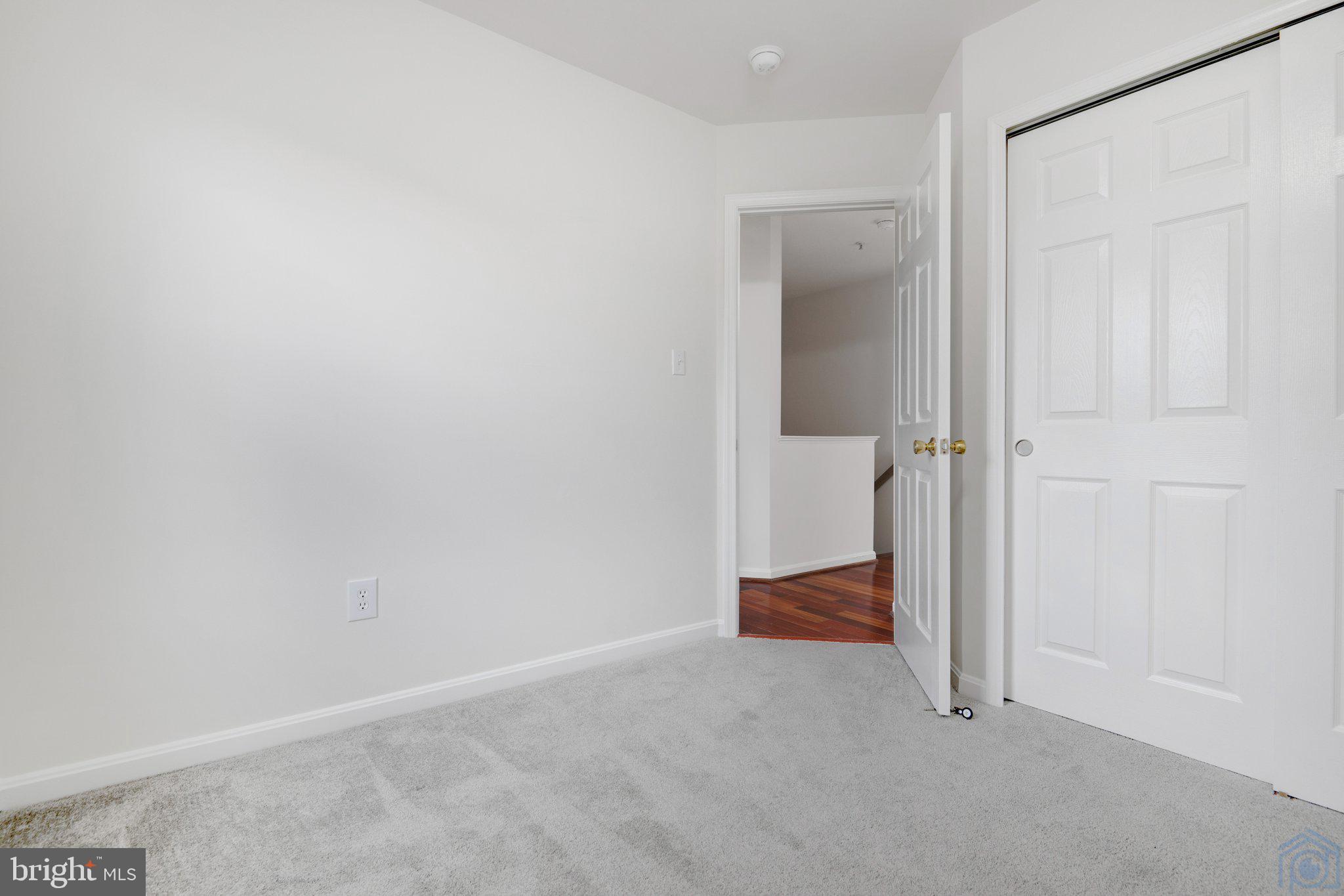 SOMERSET - Residential