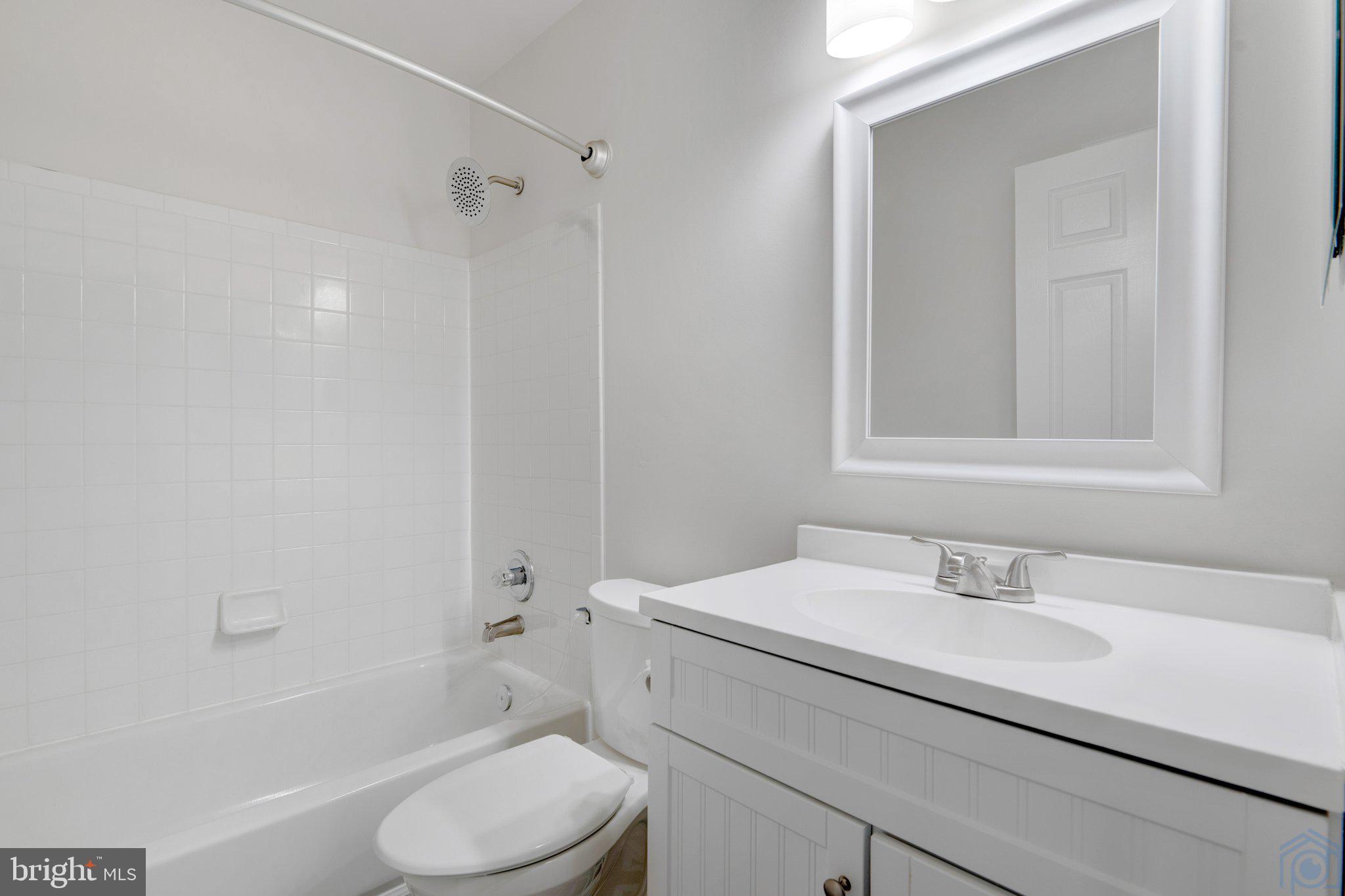 SOMERSET - Residential