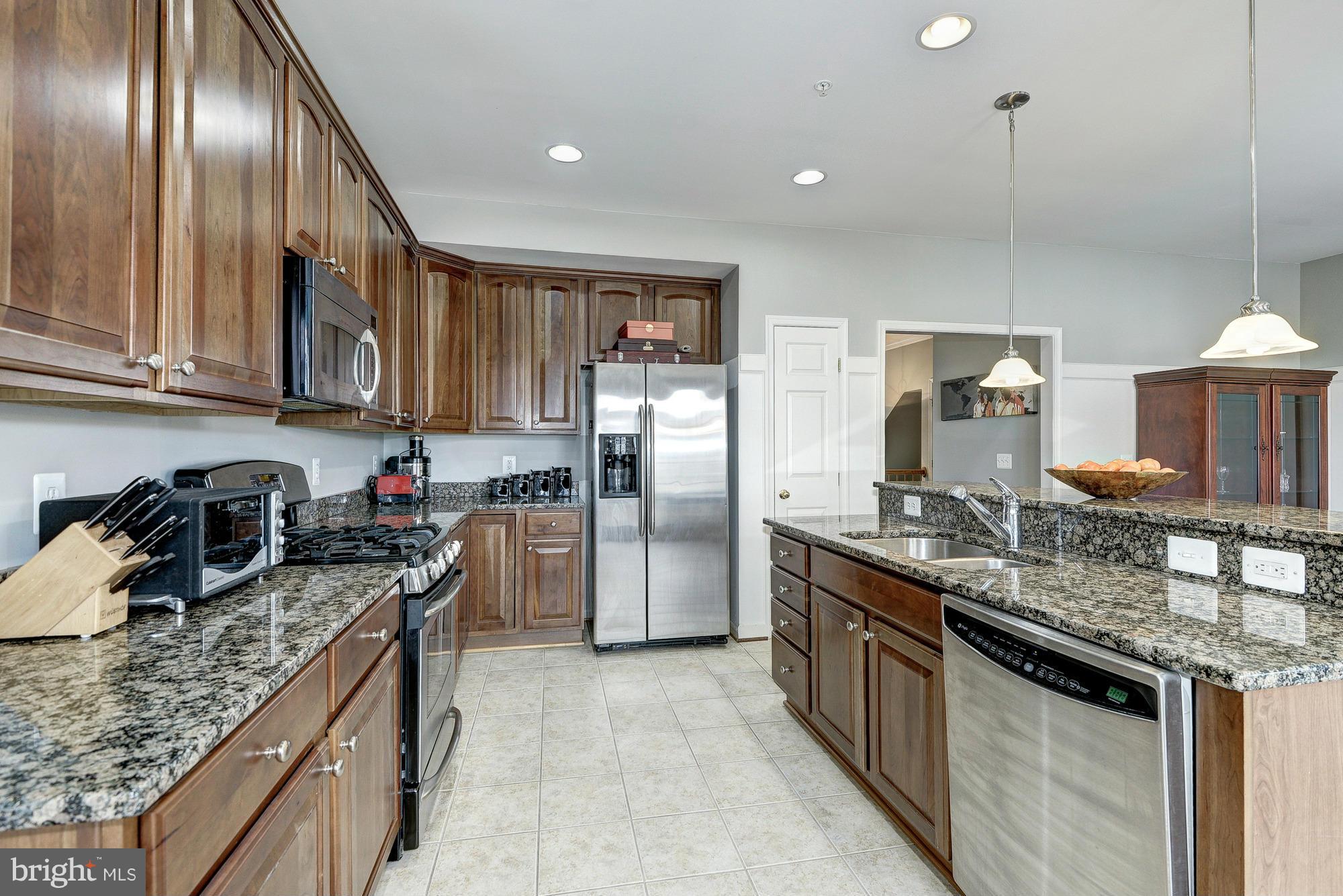 CONDOMINIUMS AT KIRKPATR - Residential