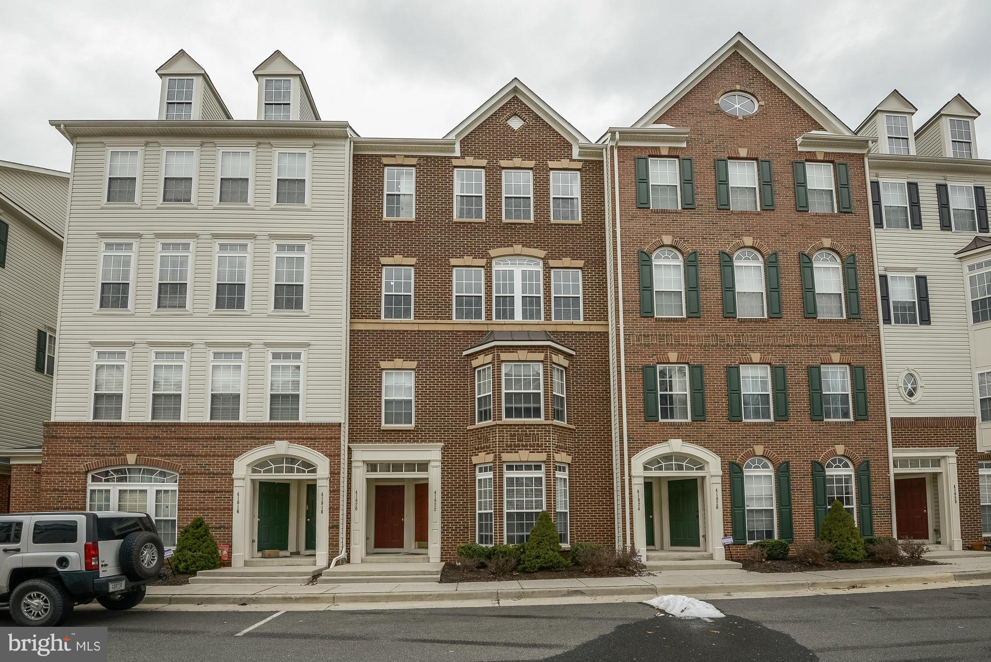 CONDOMINIUMS AT KIRKPATR - Residential