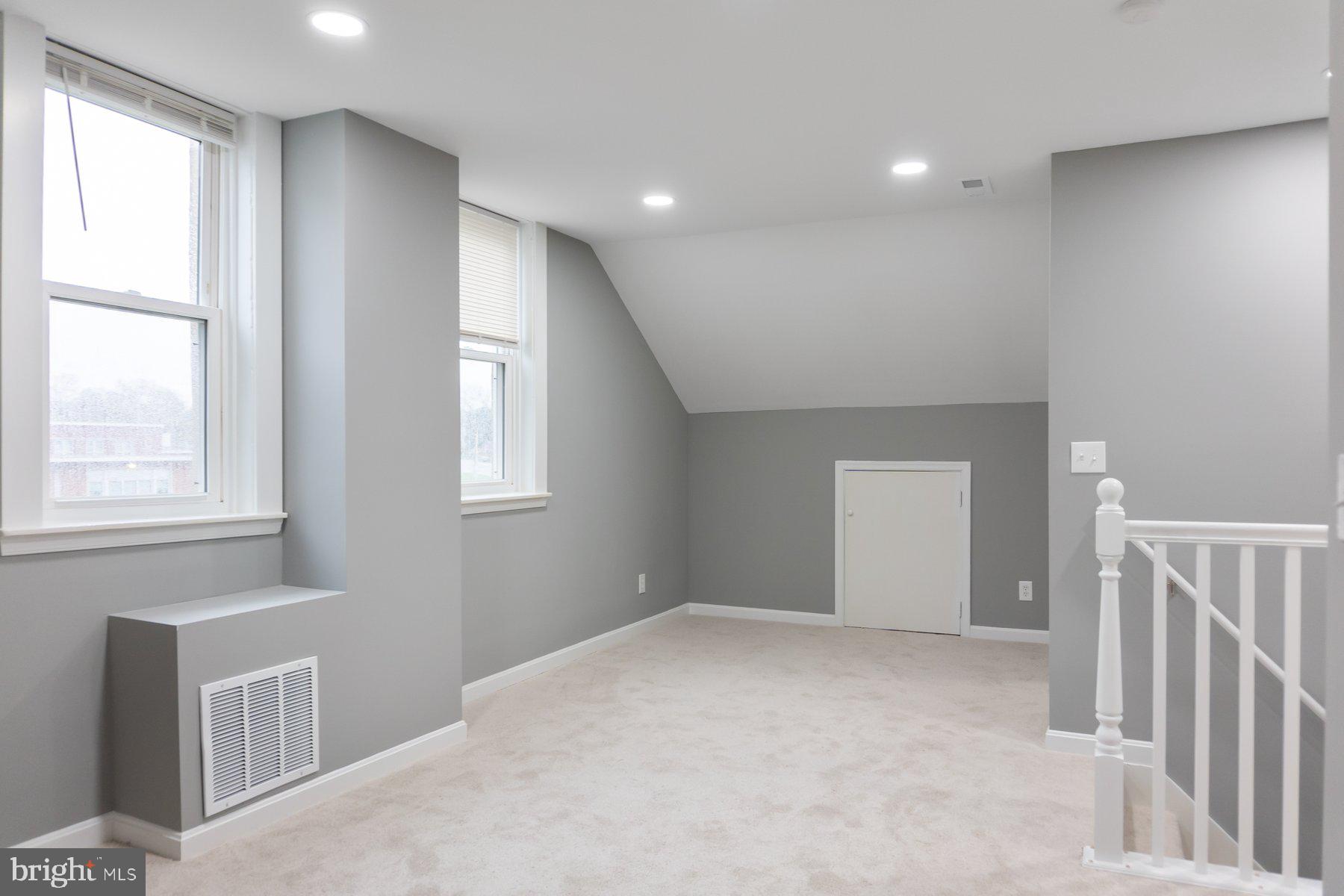 PARKVILLE - Residential