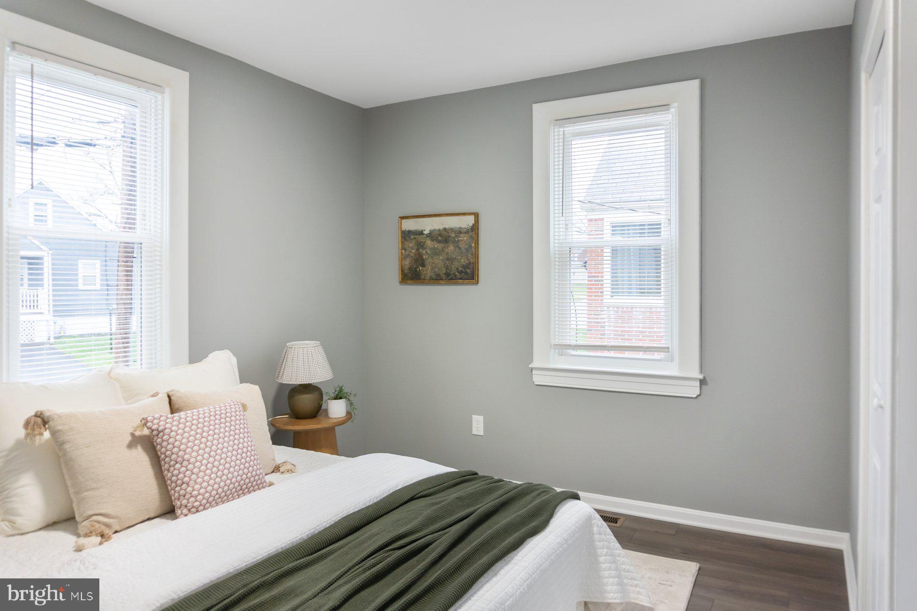 PARKVILLE - Residential