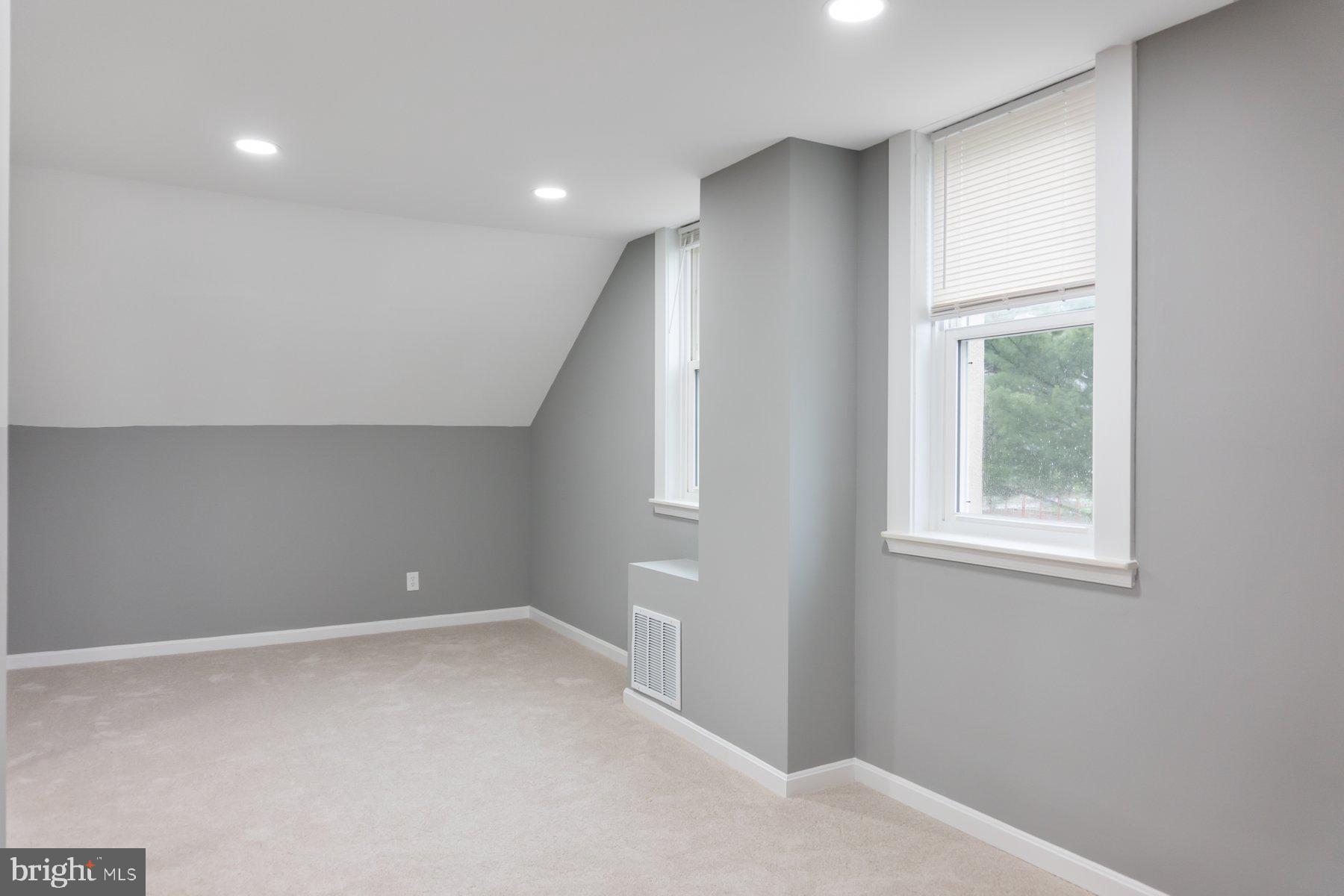 PARKVILLE - Residential