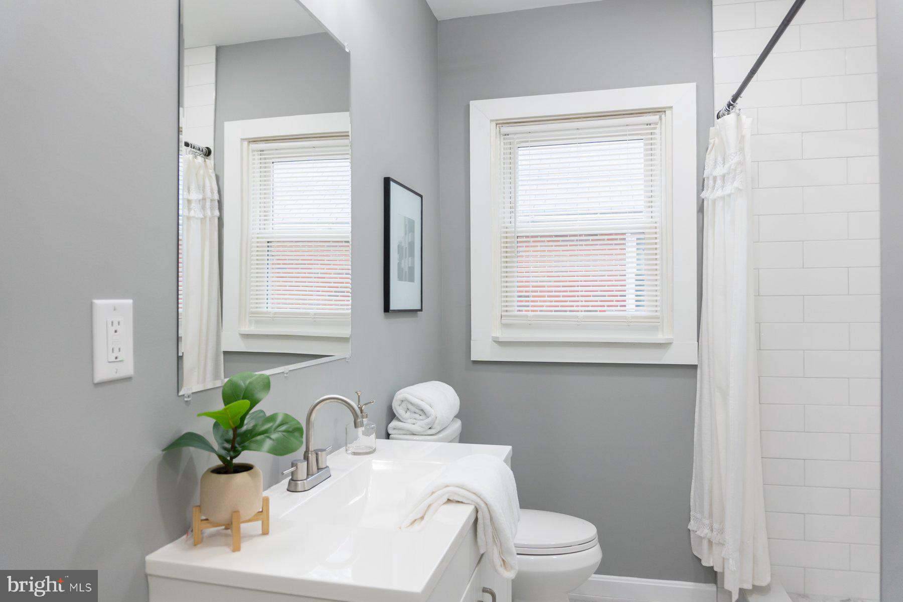 PARKVILLE - Residential