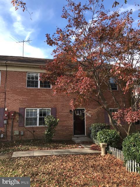 TERRACE TOWNE HOMES OF GUNSTON - Residential