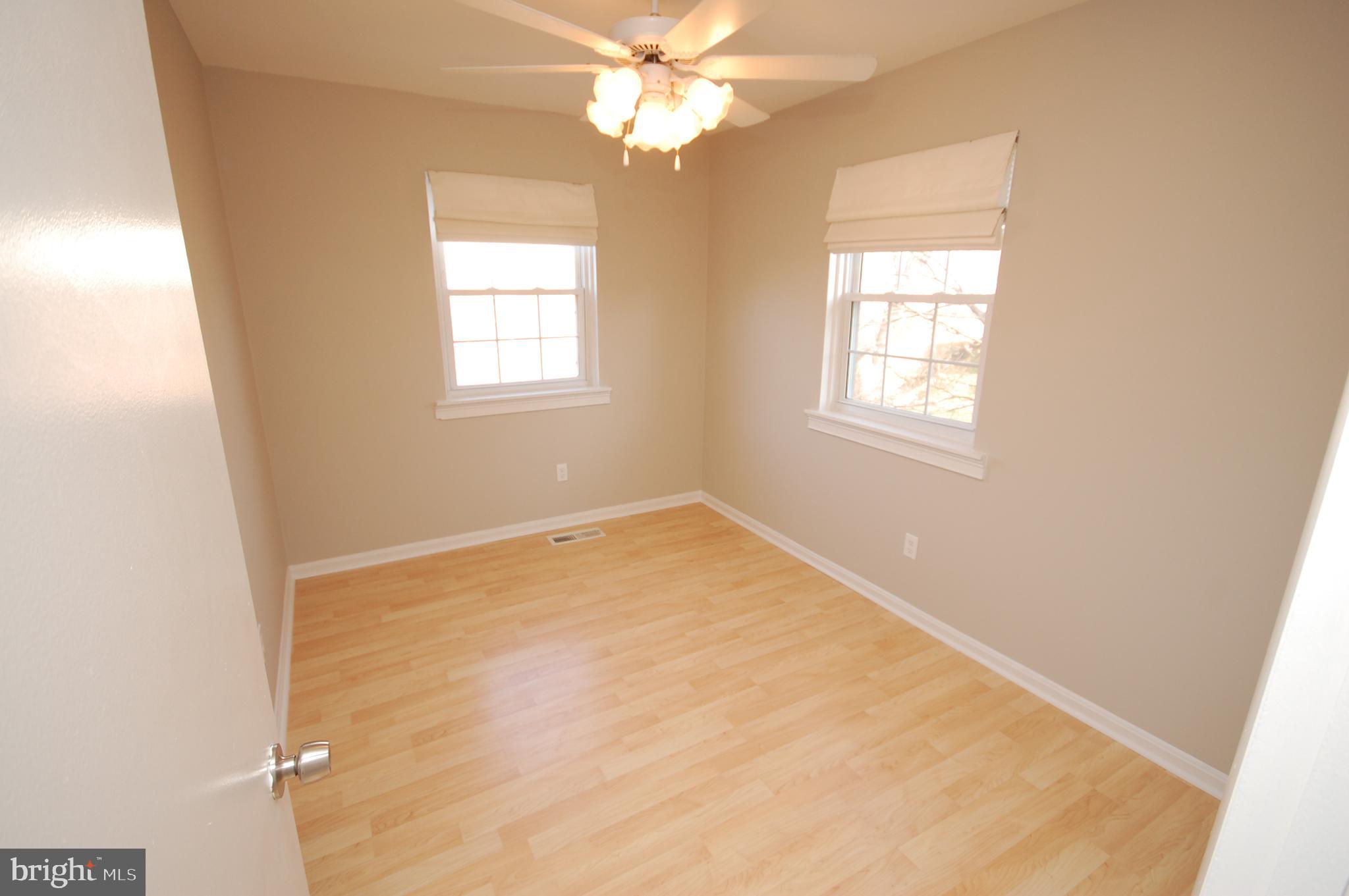 TERRACE TOWNE HOMES OF GUNSTON - Residential