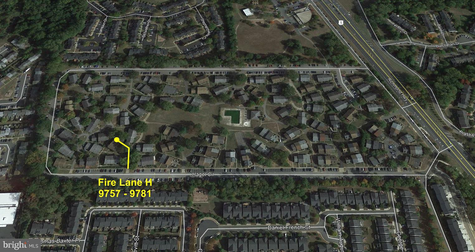 TERRACE TOWNE HOMES OF GUNSTON - Residential