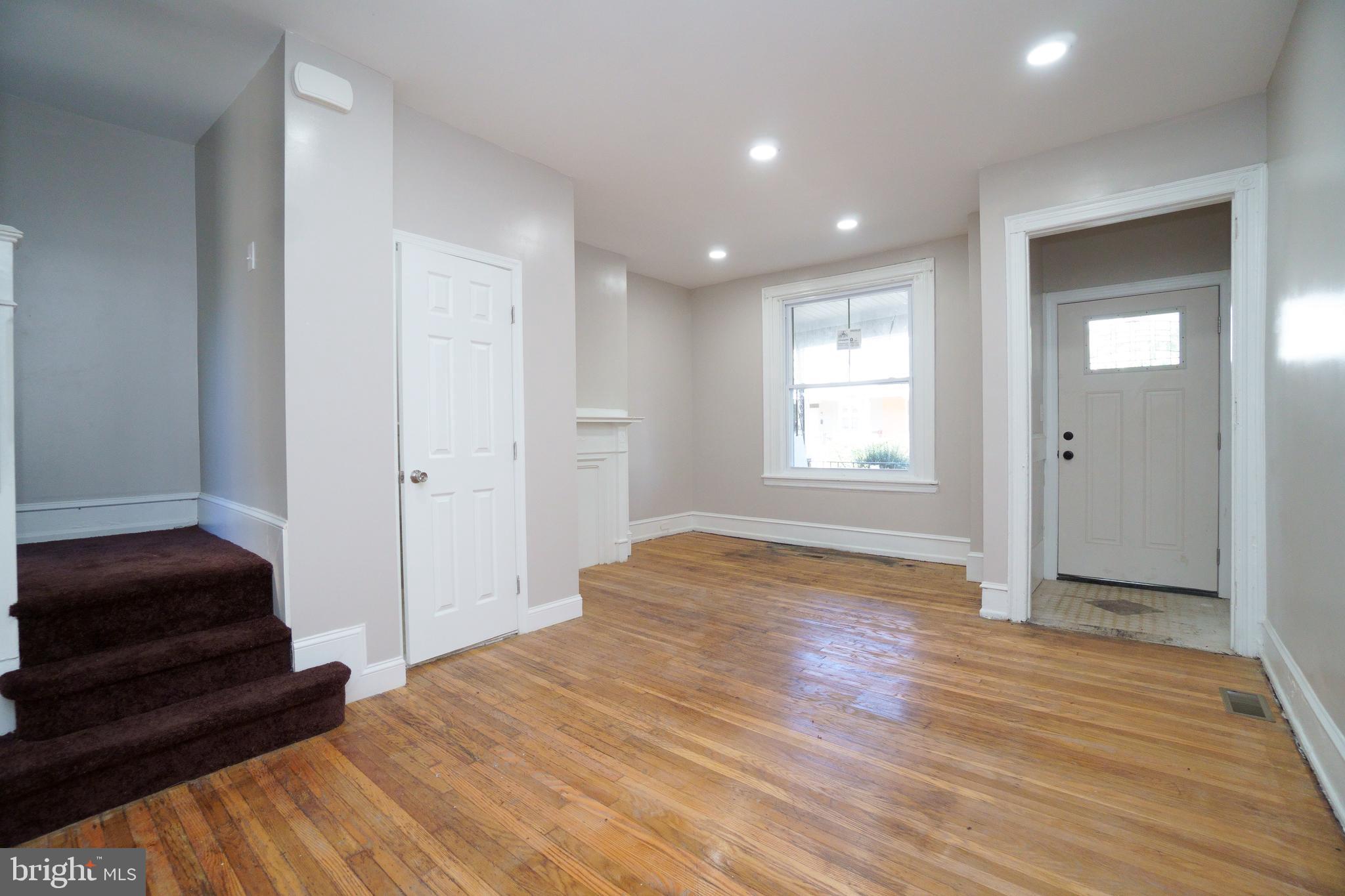 6038 SANSOM STREET