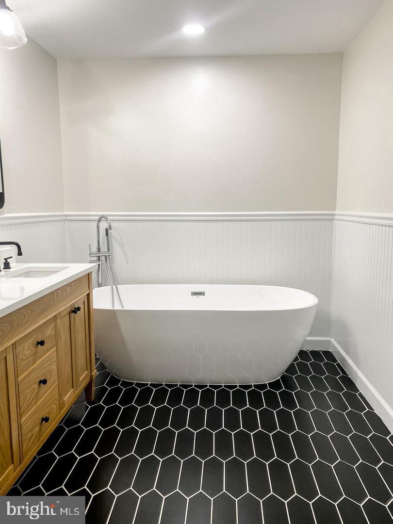 TIMBERLAWN - Residential Lease