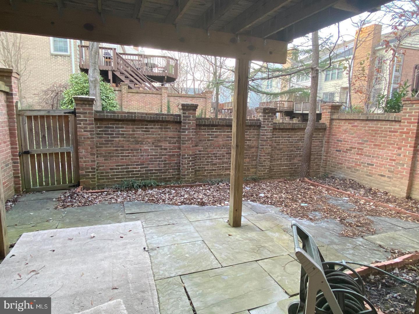 TIMBERLAWN - Residential Lease