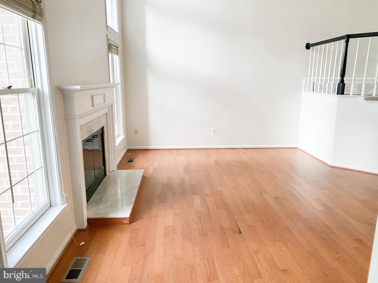 TIMBERLAWN - Residential Lease