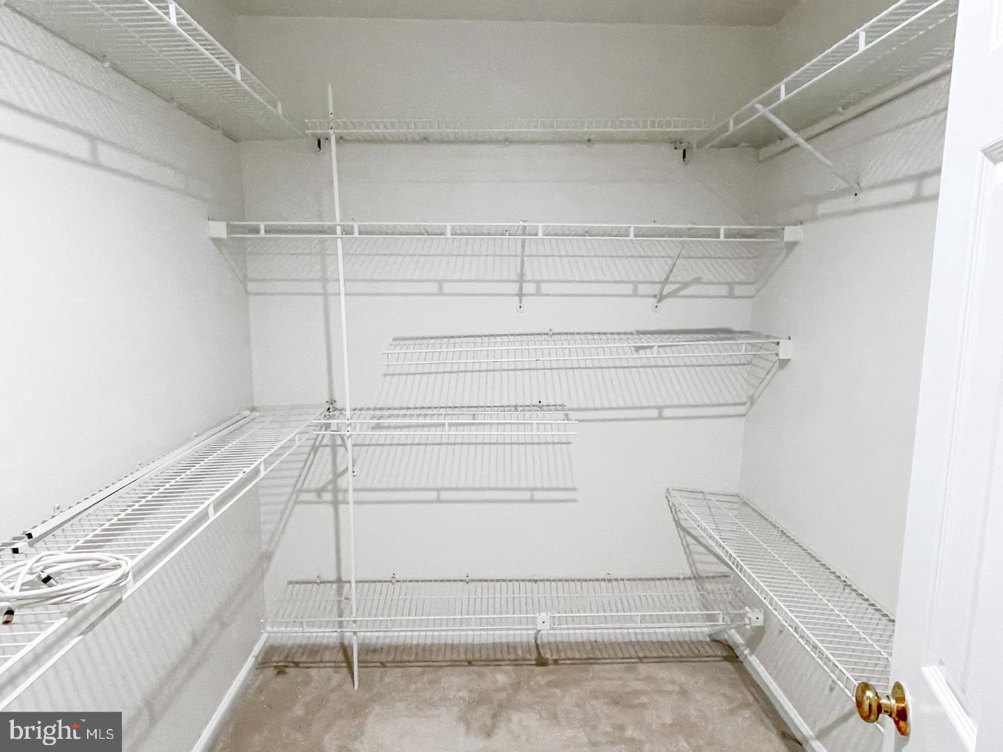 TIMBERLAWN - Residential Lease