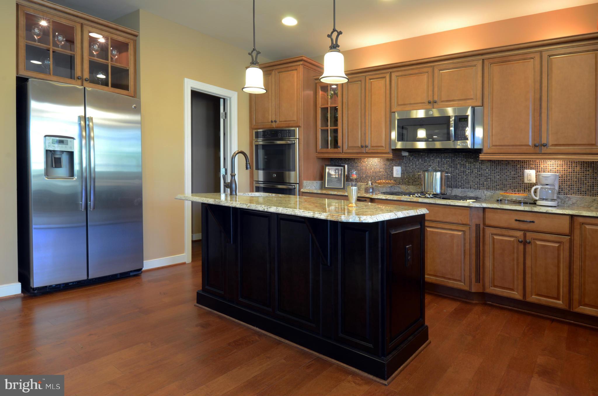 HILLS OF AQUIA - Residential