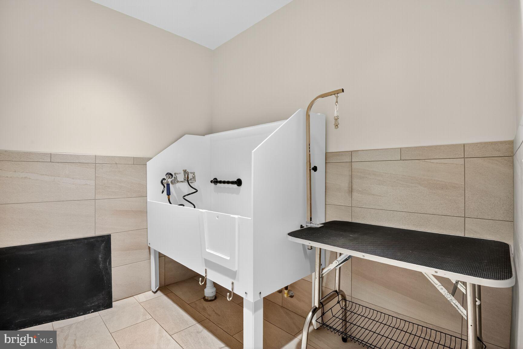 THE SIGNET - Residential