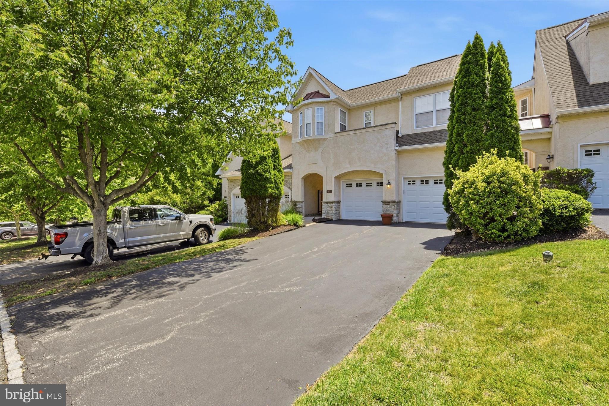 65 OLD BARN DRIVE