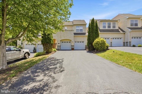 Townhouse For Rent - 65 Old Barn Drive<br/> WEST CHESTER, PA 19382
