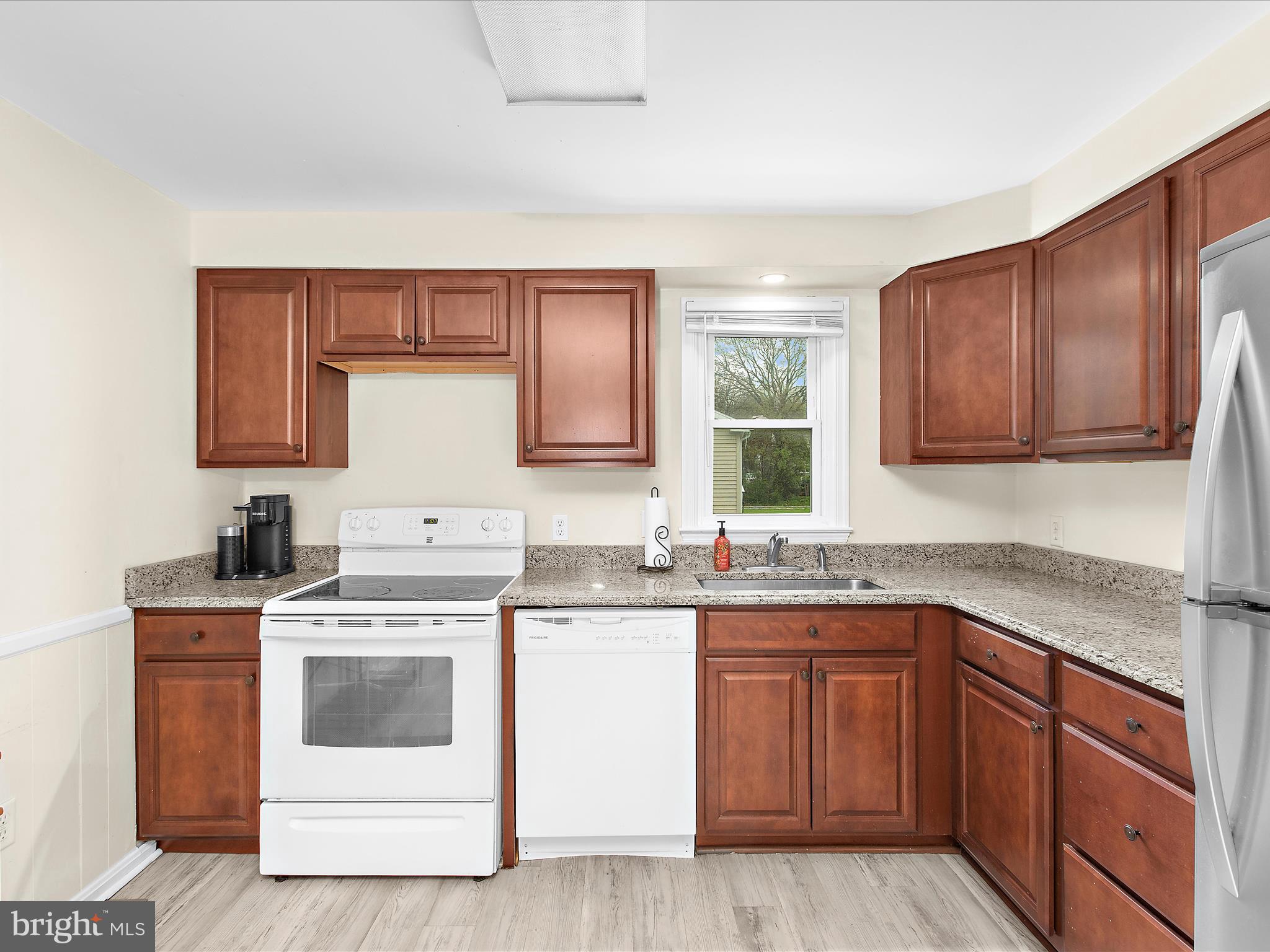 ROCK HALL - Residential