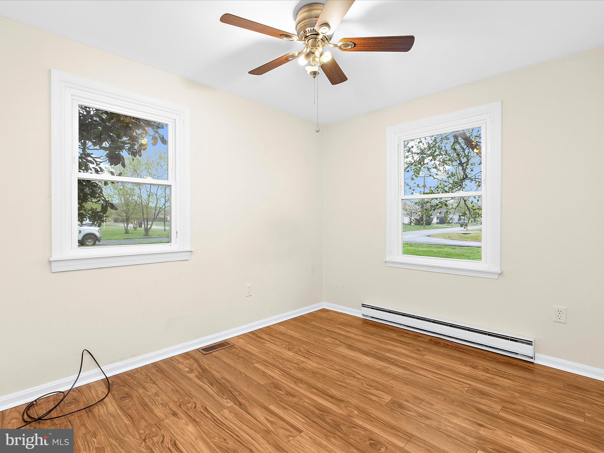 ROCK HALL - Residential