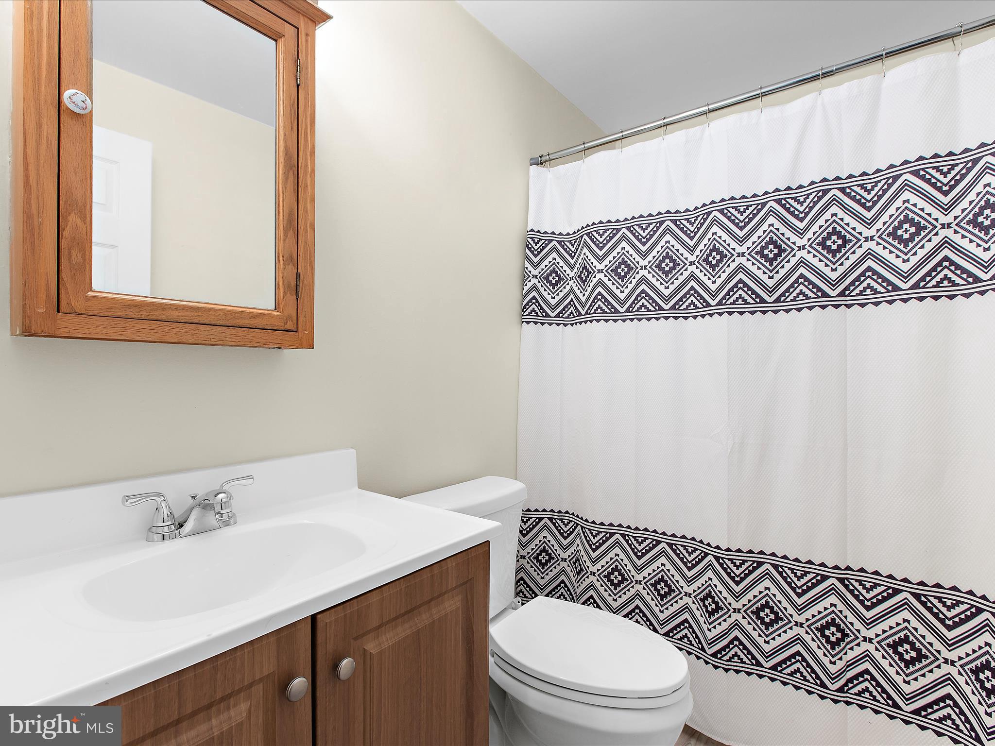 ROCK HALL - Residential