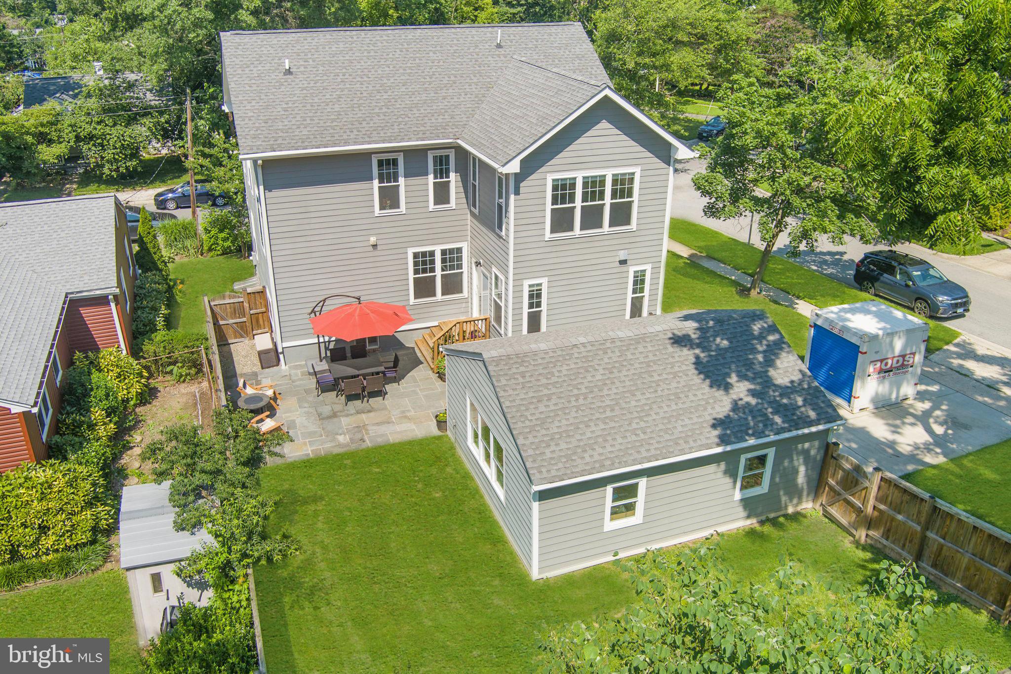 10223 DAY AVENUE
