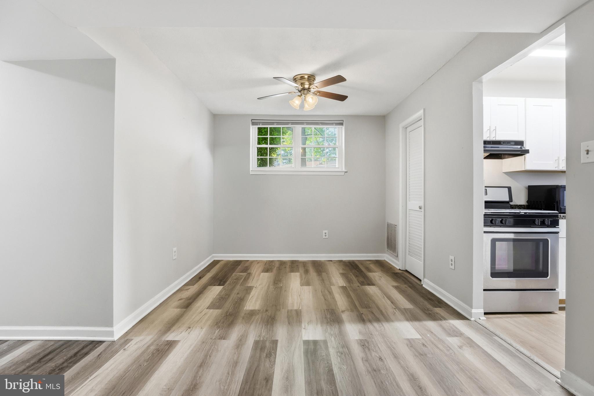 GREENHILLS - Residential