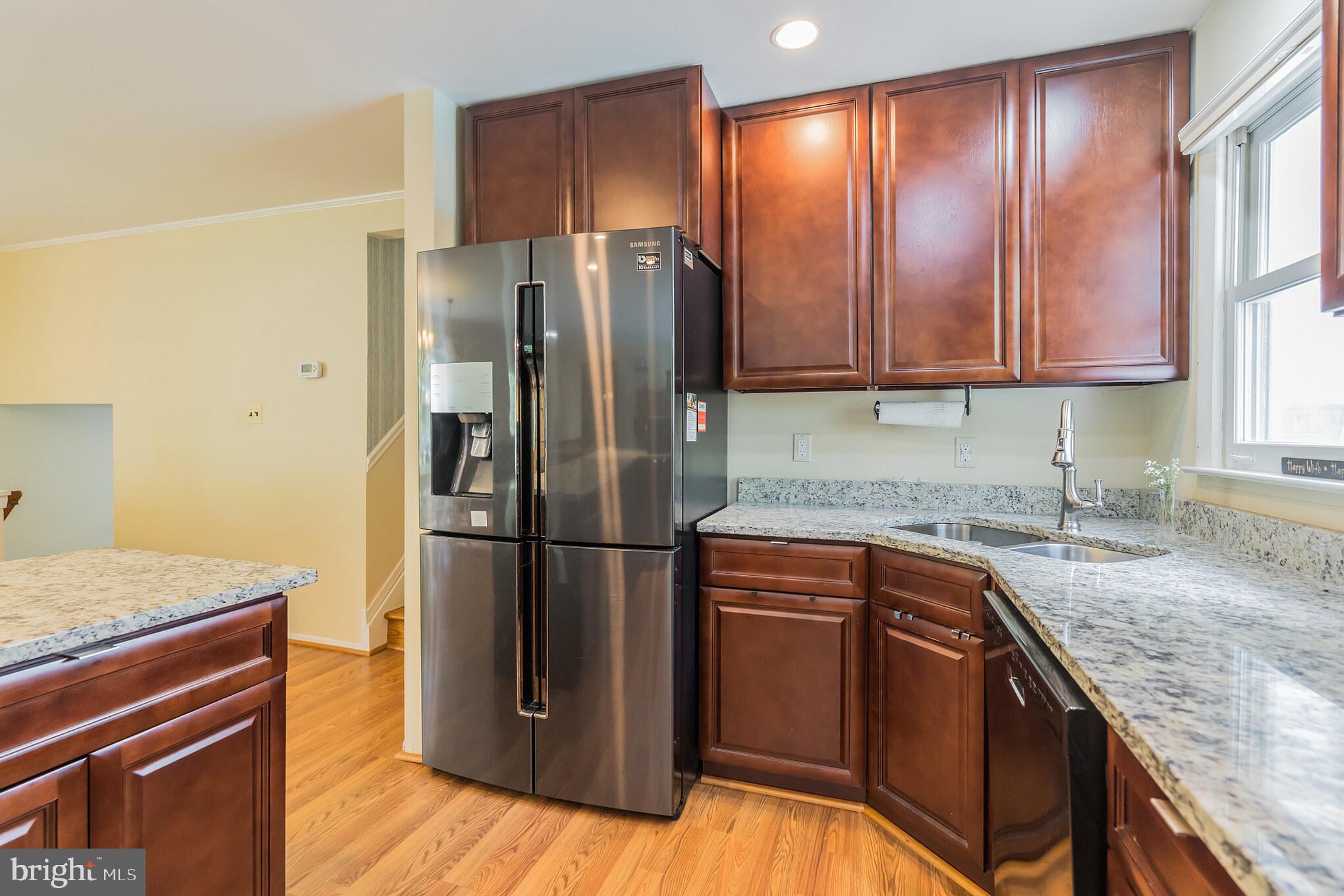 ROLLING VALLEY - Residential Lease