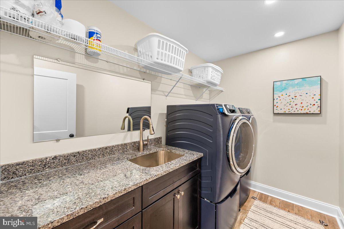 SANDPIPER VILLAGE - Residential