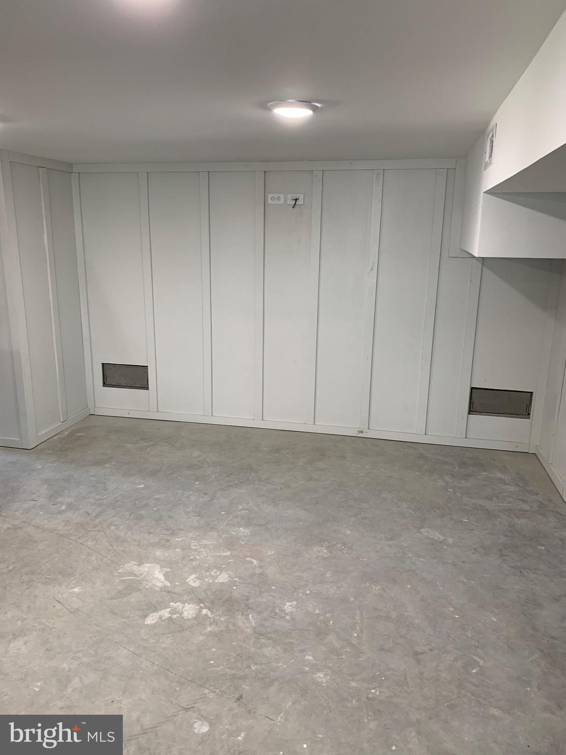 SANDPIPER VILLAGE - Residential