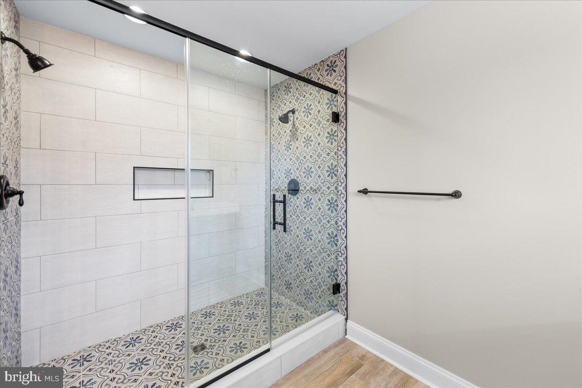 SANDPIPER VILLAGE - Residential