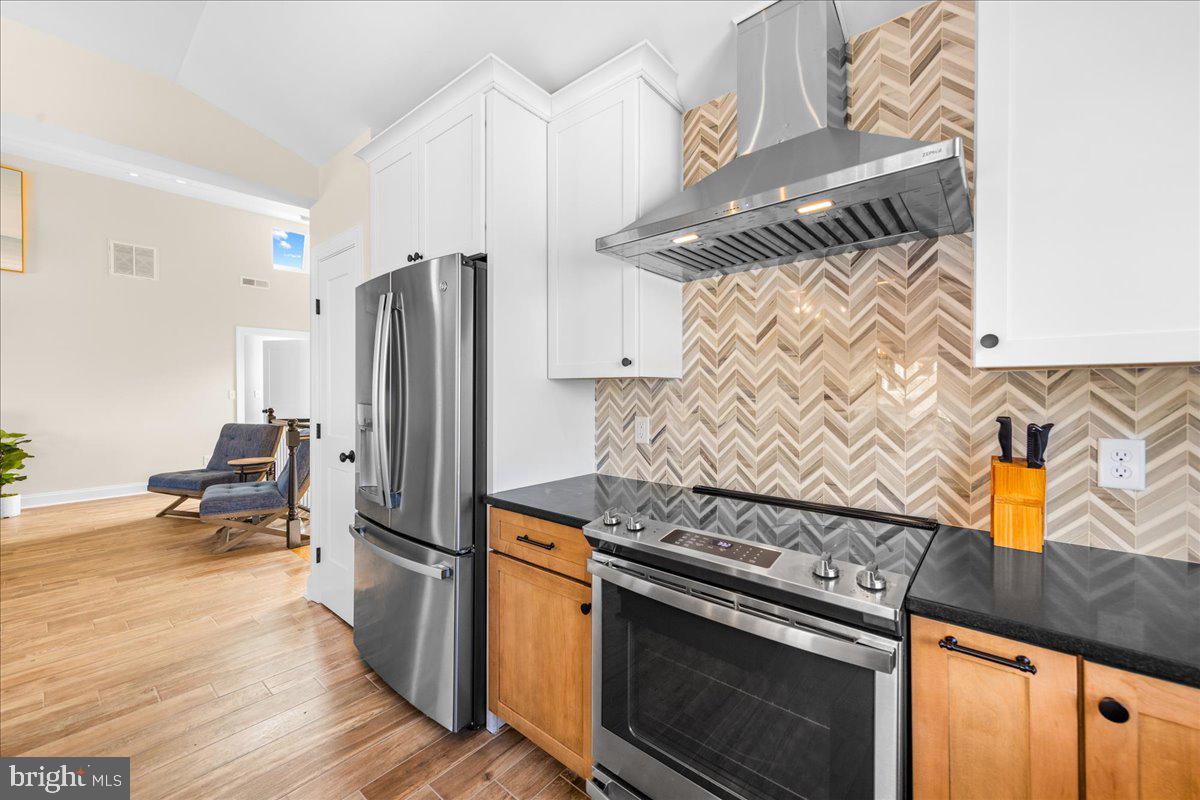 SANDPIPER VILLAGE - Residential