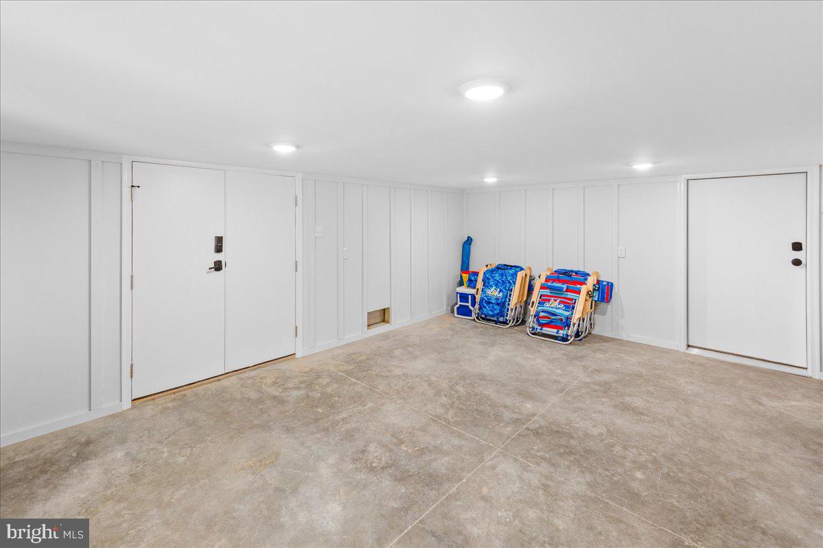 SANDPIPER VILLAGE - Residential