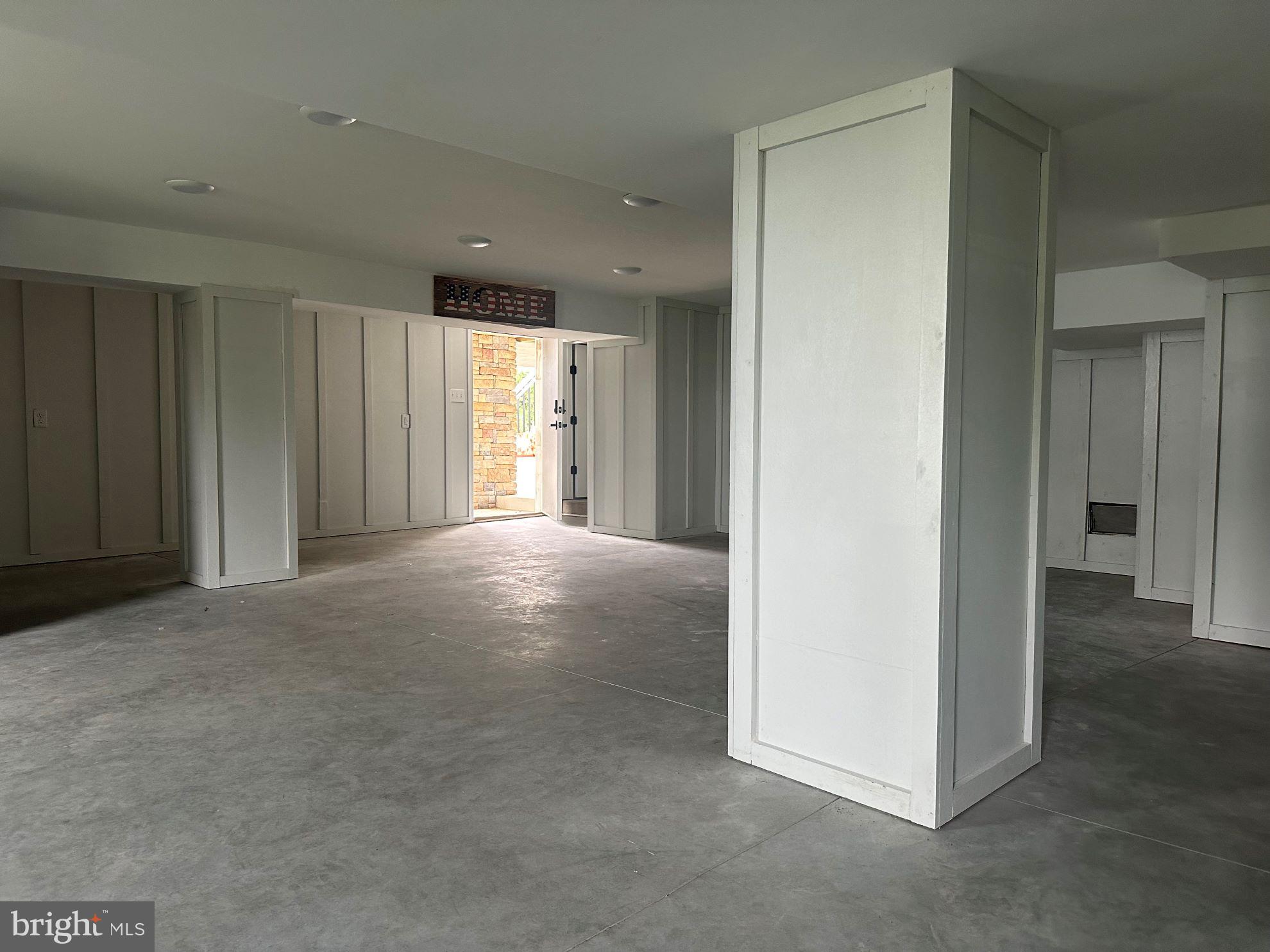 SANDPIPER VILLAGE - Residential