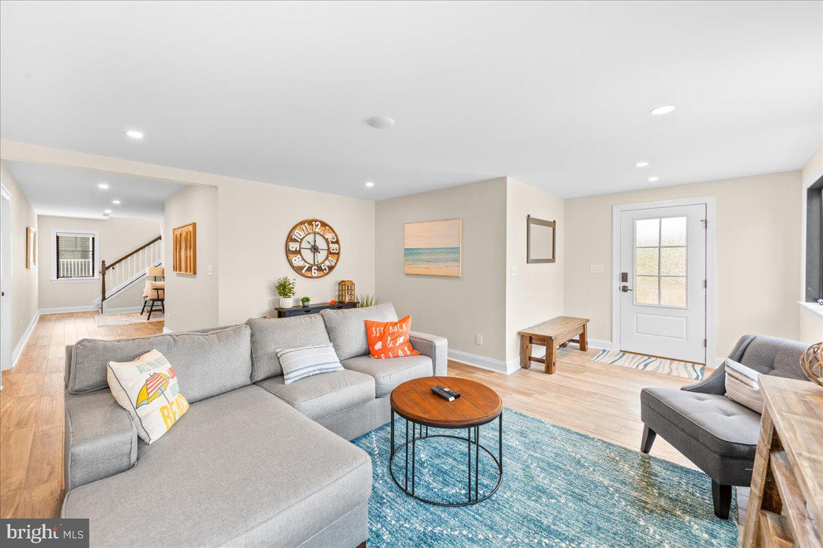 SANDPIPER VILLAGE - Residential