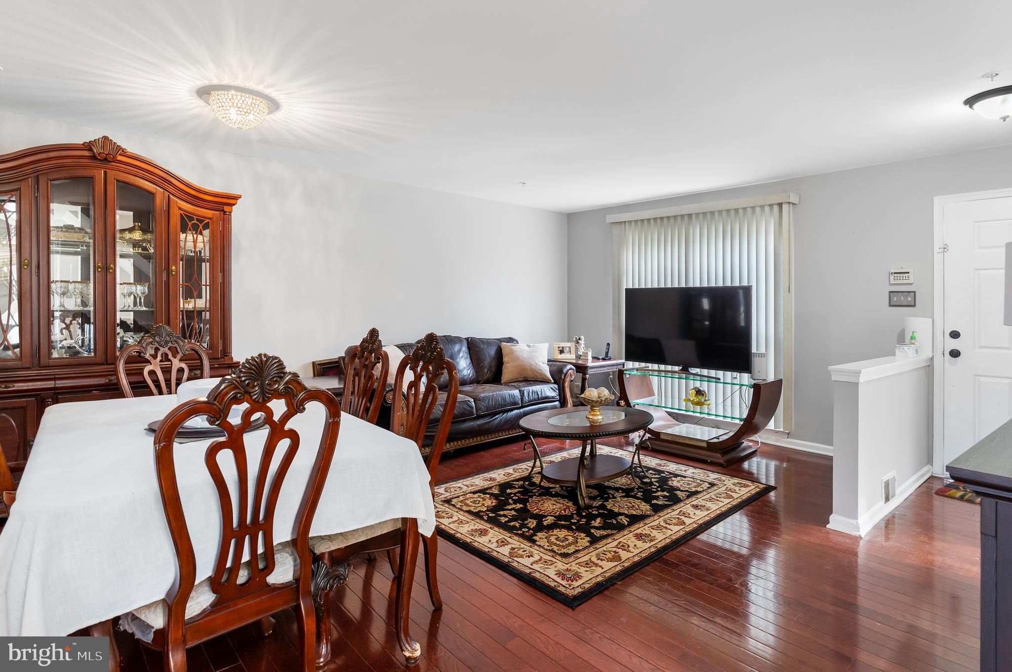 VILLAGES OF WINTERSET - Residential