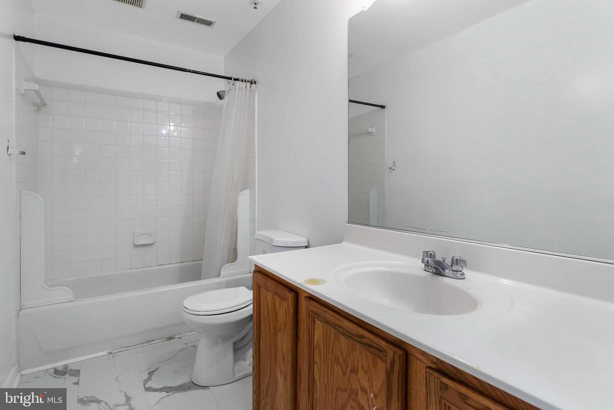 VILLAGES OF WINTERSET - Residential