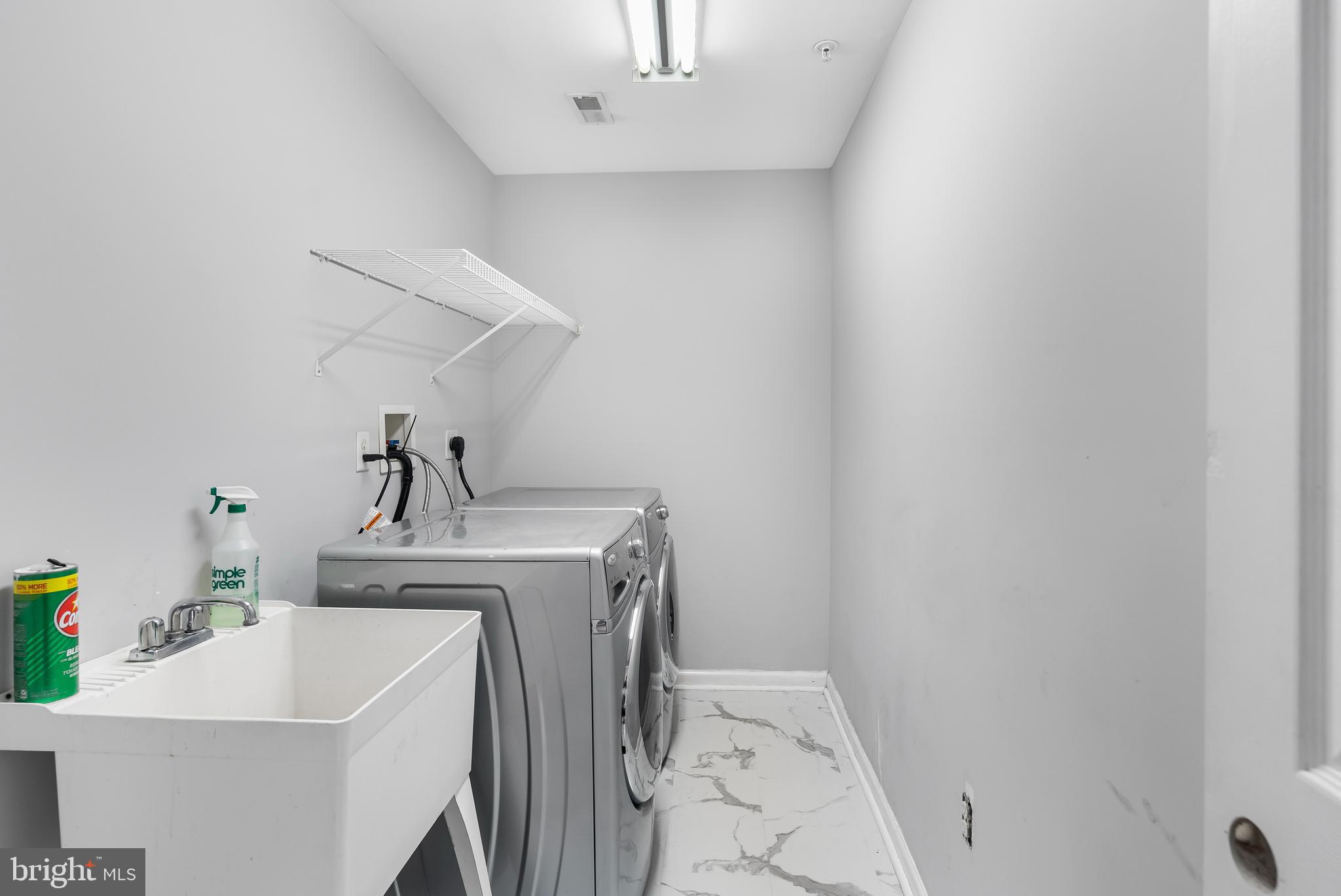 VILLAGES OF WINTERSET - Residential