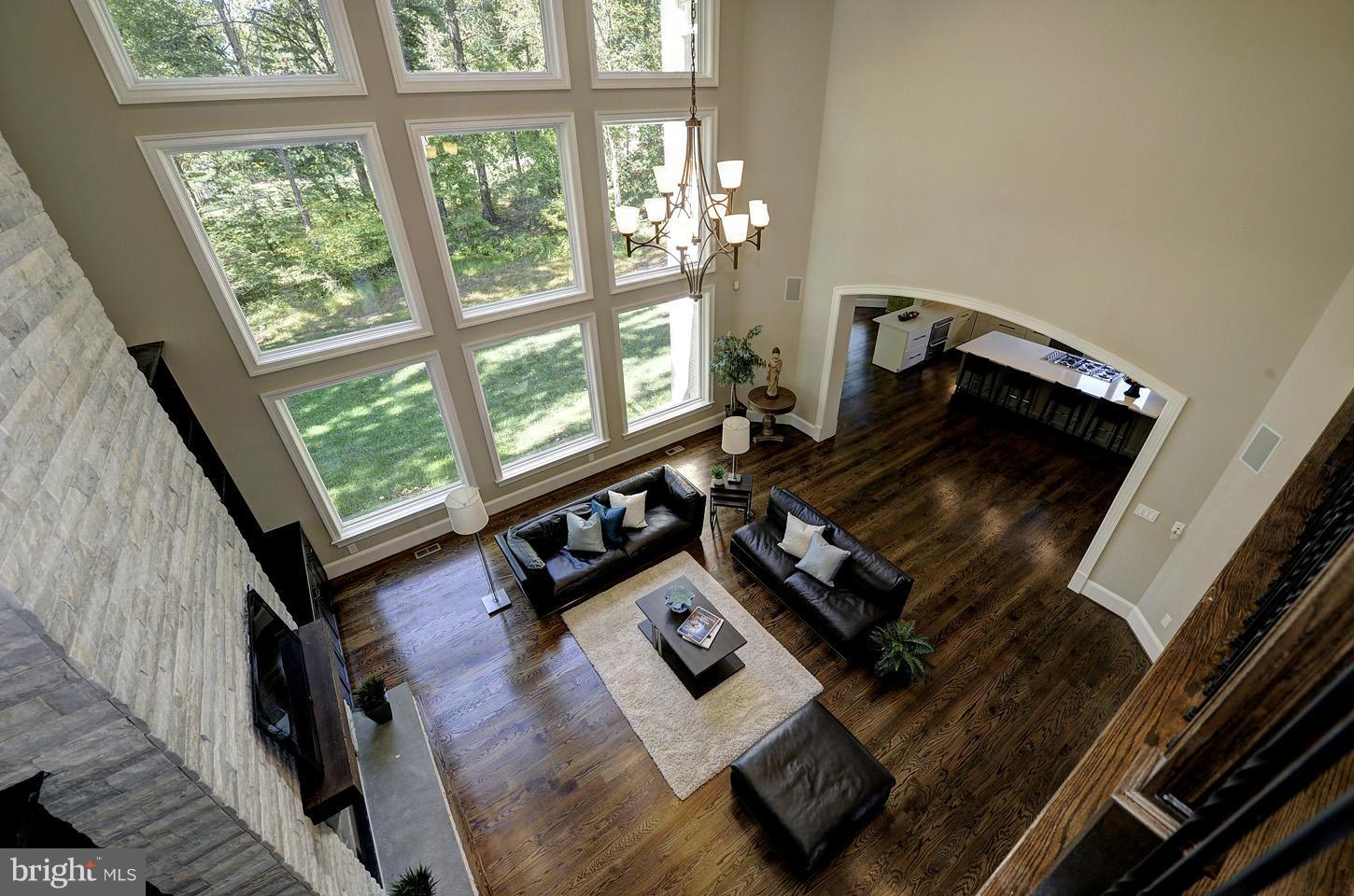 POTOMAC OUTSIDE - Residential