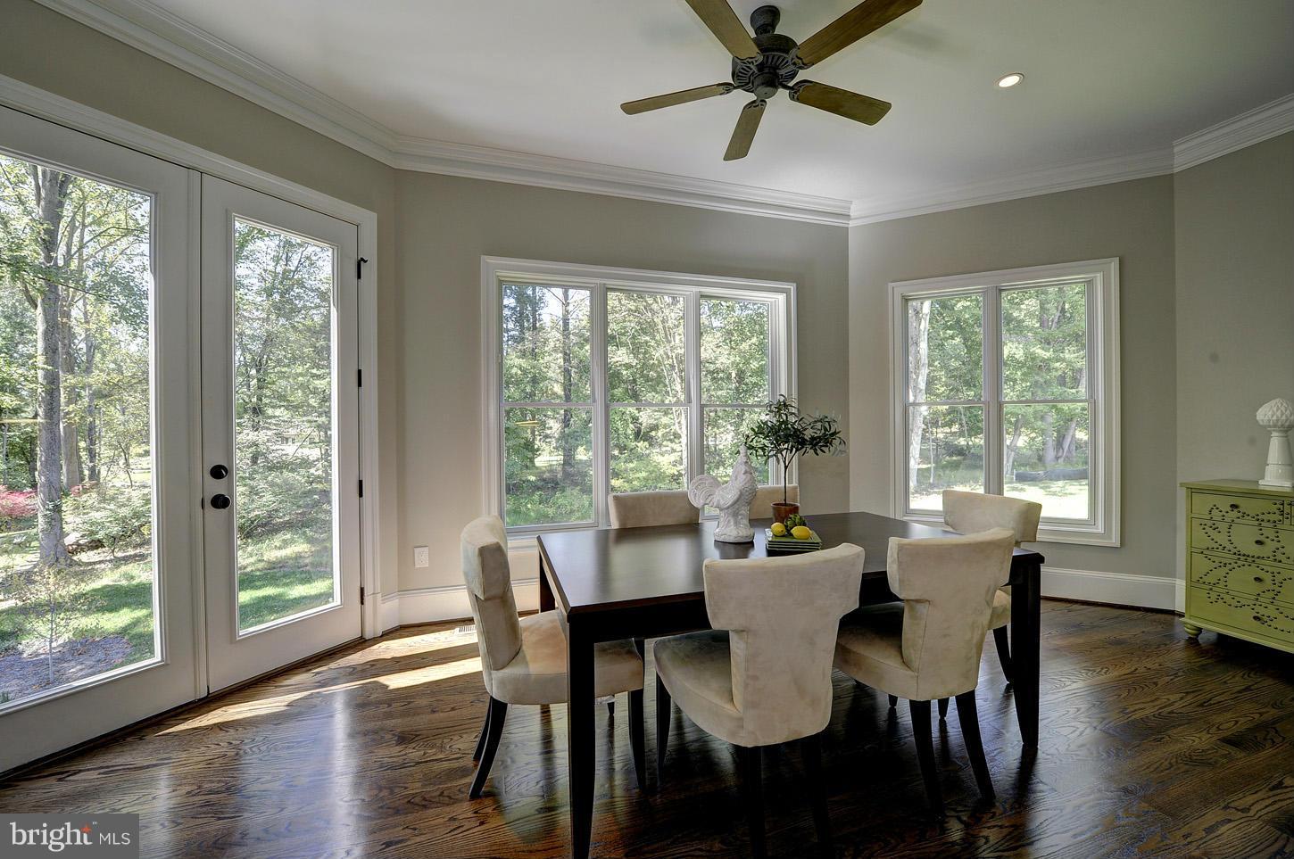 POTOMAC OUTSIDE - Residential