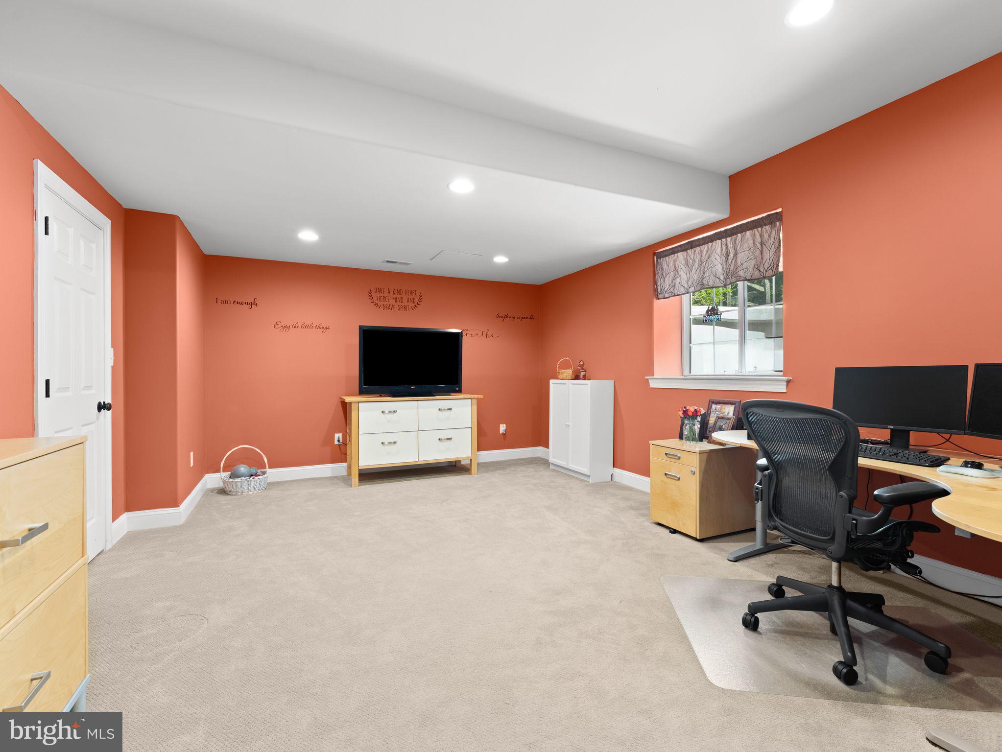 SYCAMORE ESTATES - Residential