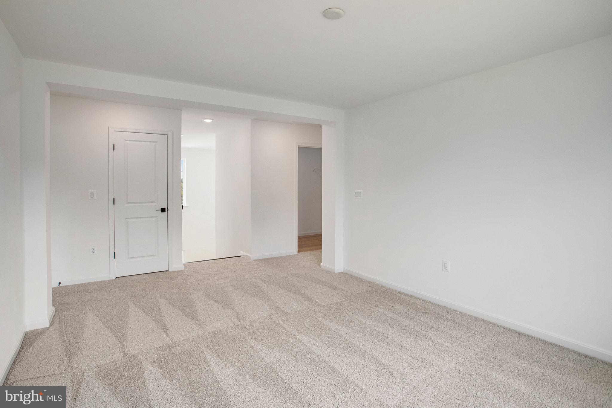 WHITE OAK - Residential