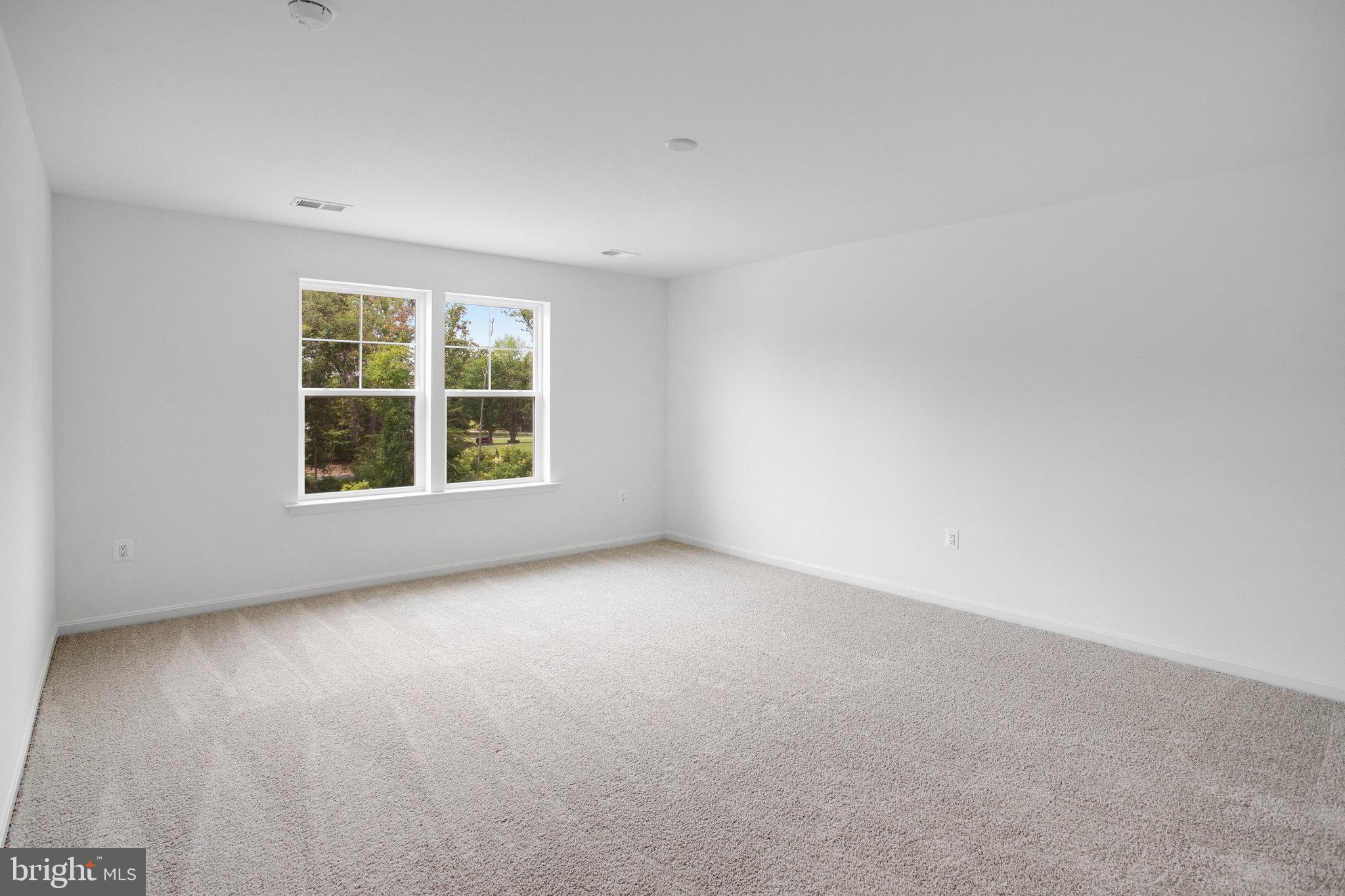 WHITE OAK - Residential