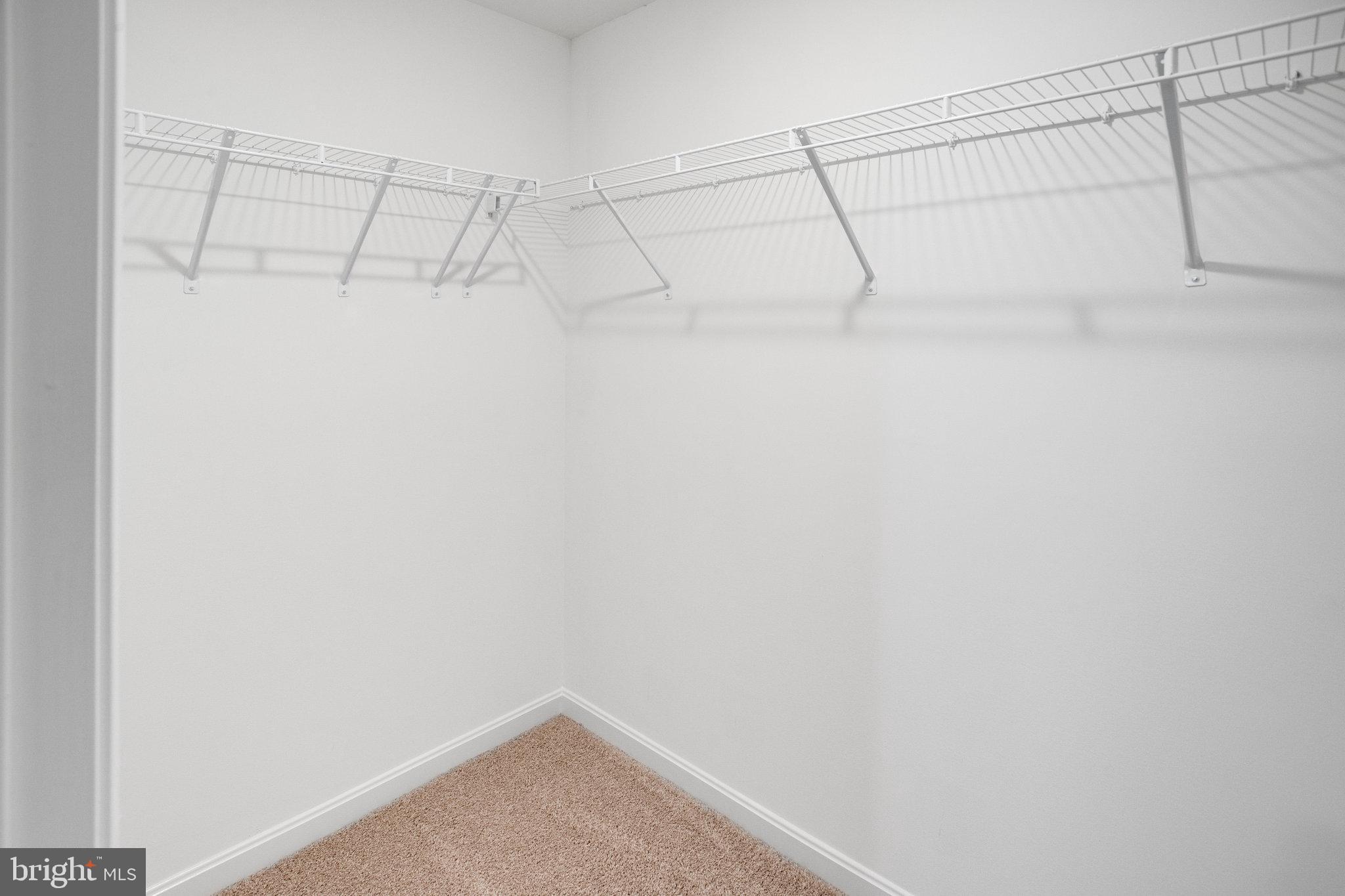 WHITE OAK - Residential