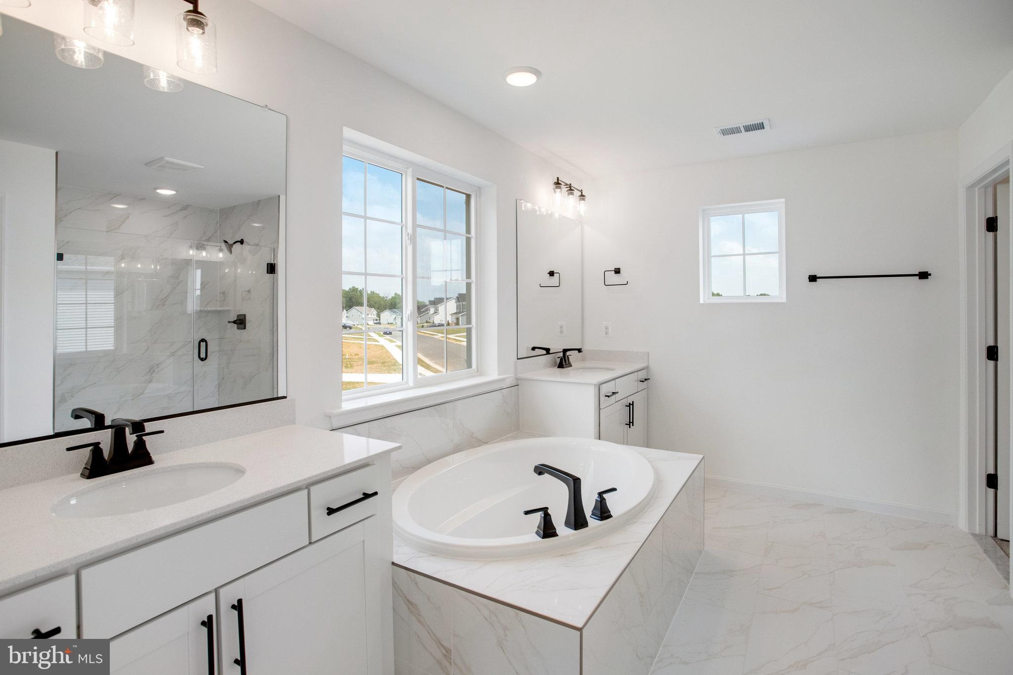 WHITE OAK - Residential