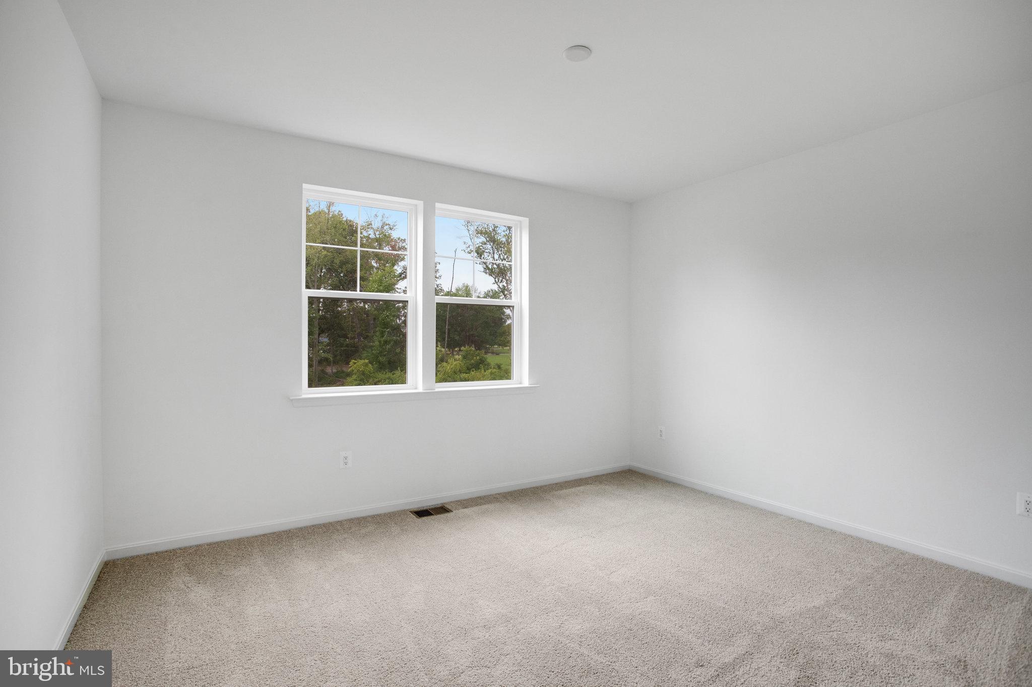 WHITE OAK - Residential