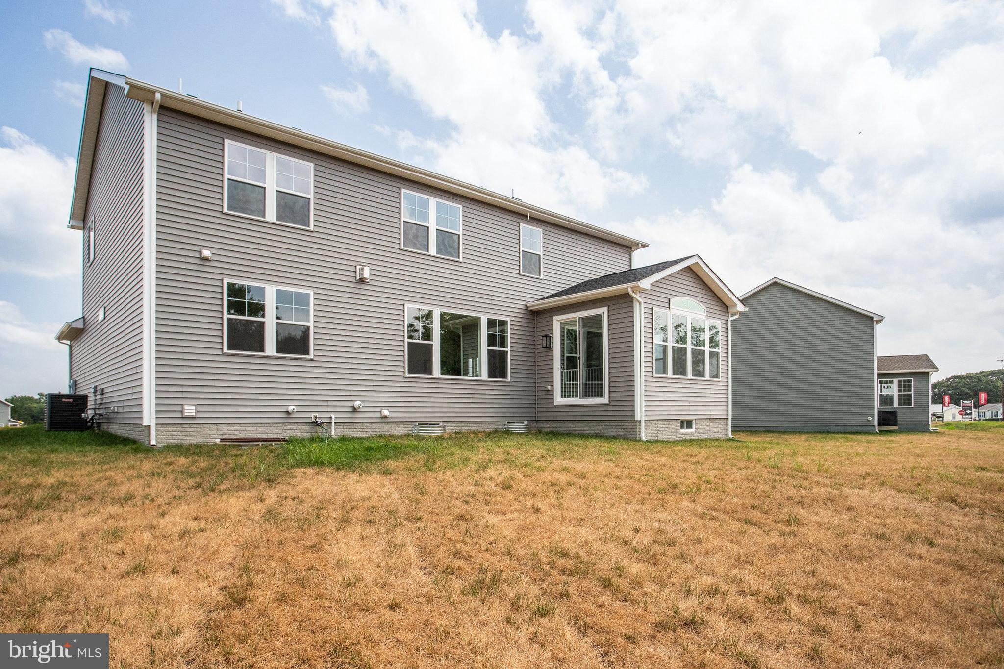 WHITE OAK - Residential