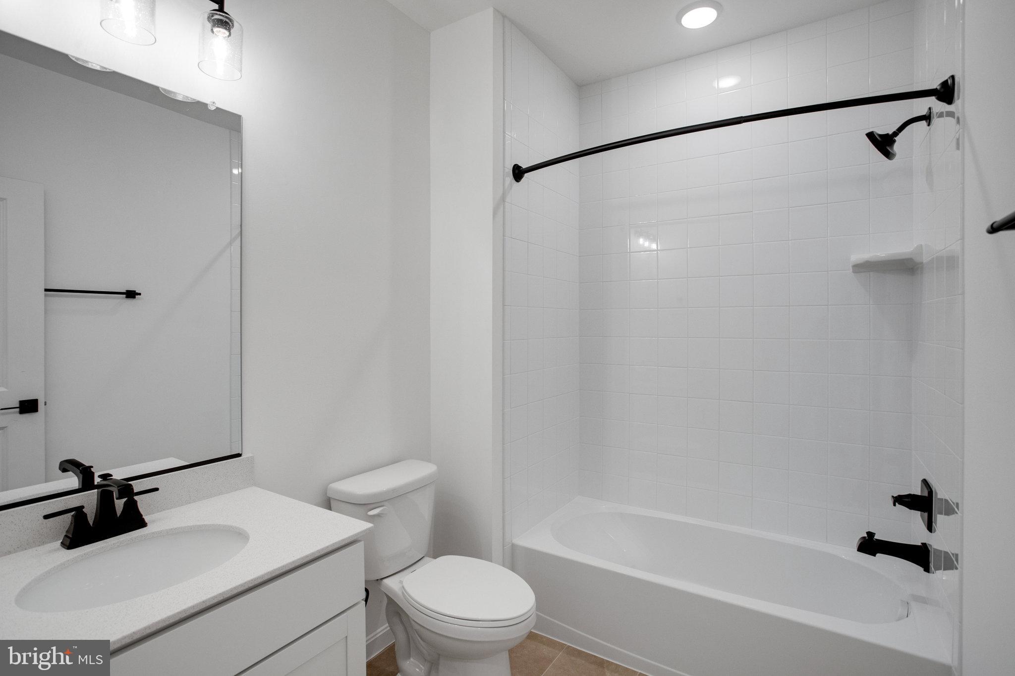 WHITE OAK - Residential