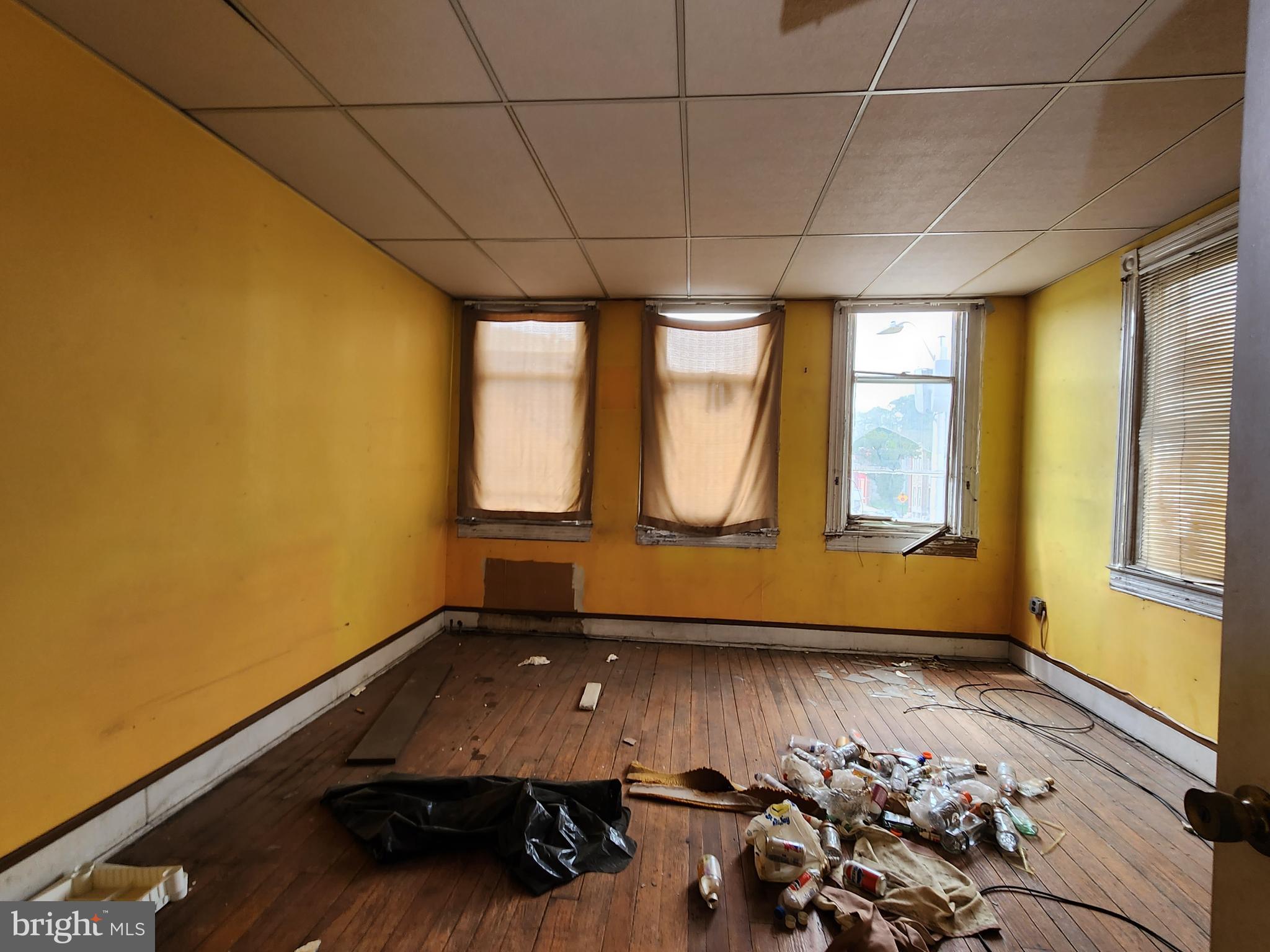 MIDTOWN EDMONDSON - Residential