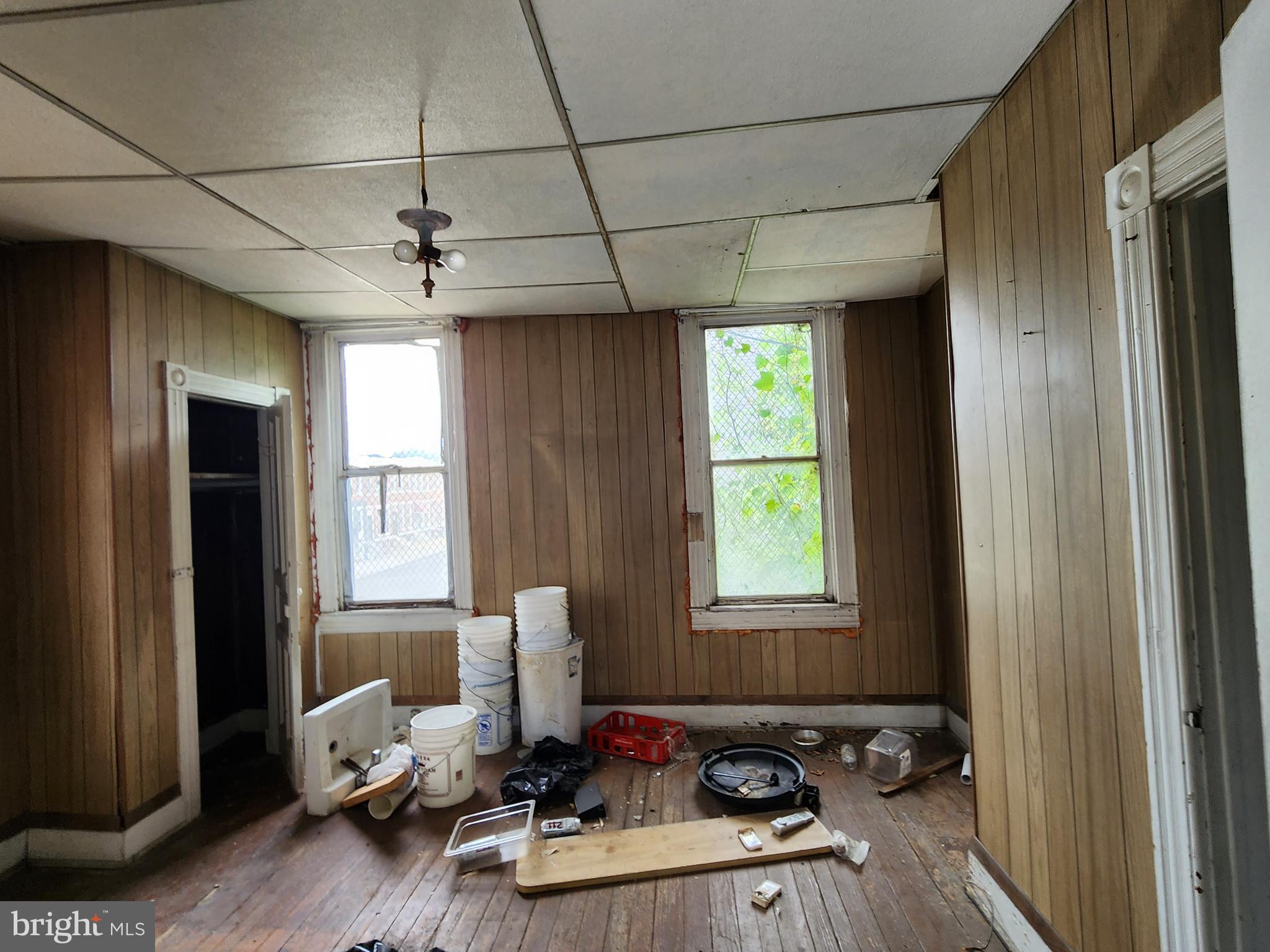 MIDTOWN EDMONDSON - Residential