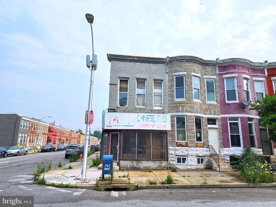 ONLINE AUCTION: Bidding begins 7/14/2023 @ 10:00 AM. Bidding ends 7/18/2023 @ 11:10 AM. List Price is Suggested Opening Bid. Deposit: $5,000. 2 Story End-Unit Townhouse located in the Midtown-Edmondson area. JUST MINUTES to Harlem Square Park. Easy access to major traffic artery N Monroe St. Property is believed to have been previously utilized as a store-front.