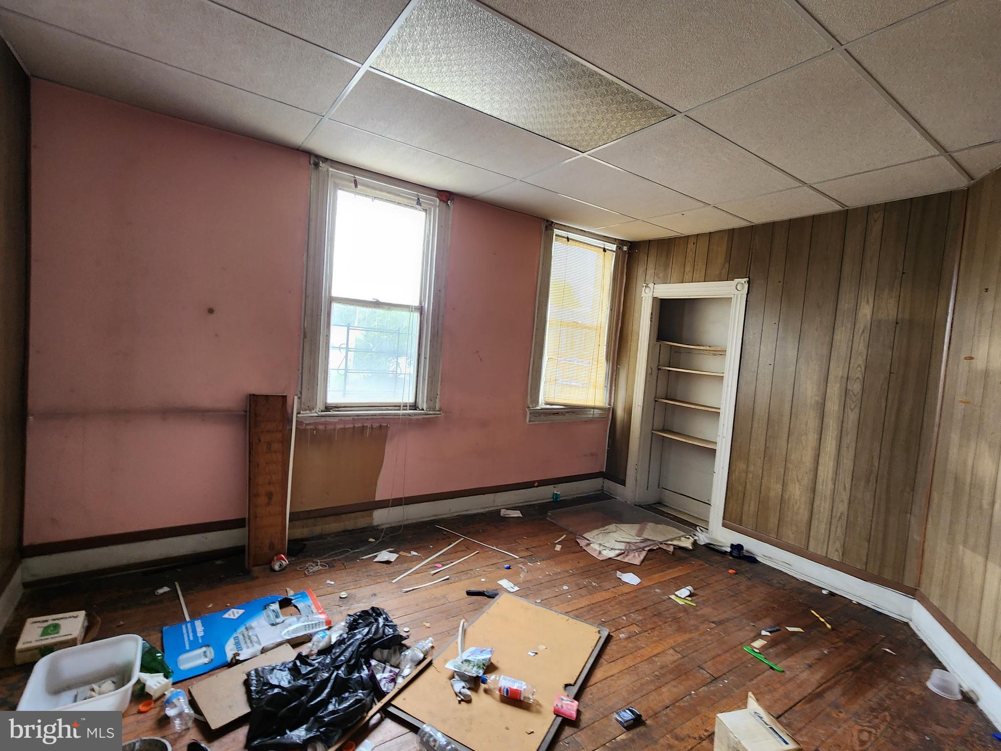 MIDTOWN EDMONDSON - Residential